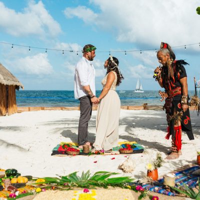 Acamaya Weddings - Beach Weddings