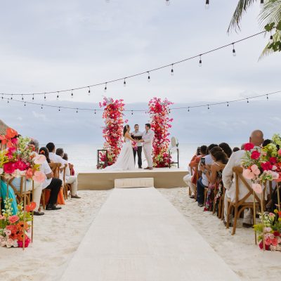 BEACH WEDDING VENUE IN CANCUN